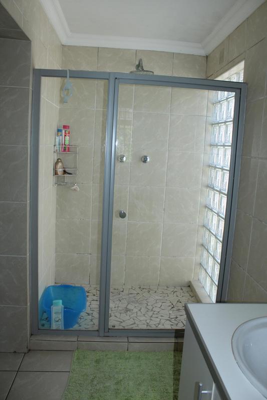 2 Bedroom Property for Sale in Fairfield Estate Western Cape